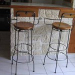 table de bar fer forge et bois